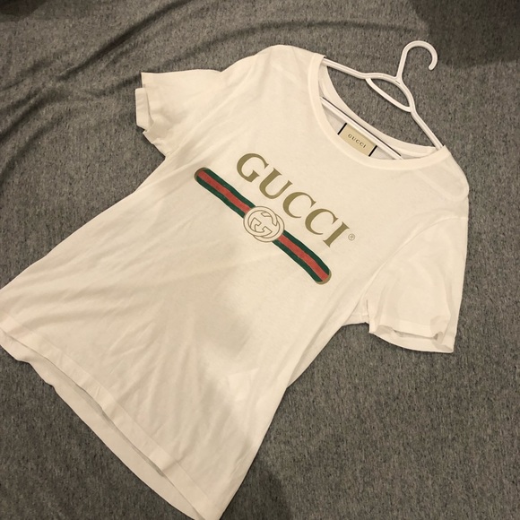 ❌sold❌Authentic Gucci Logo Tee - Picture 3 of 4